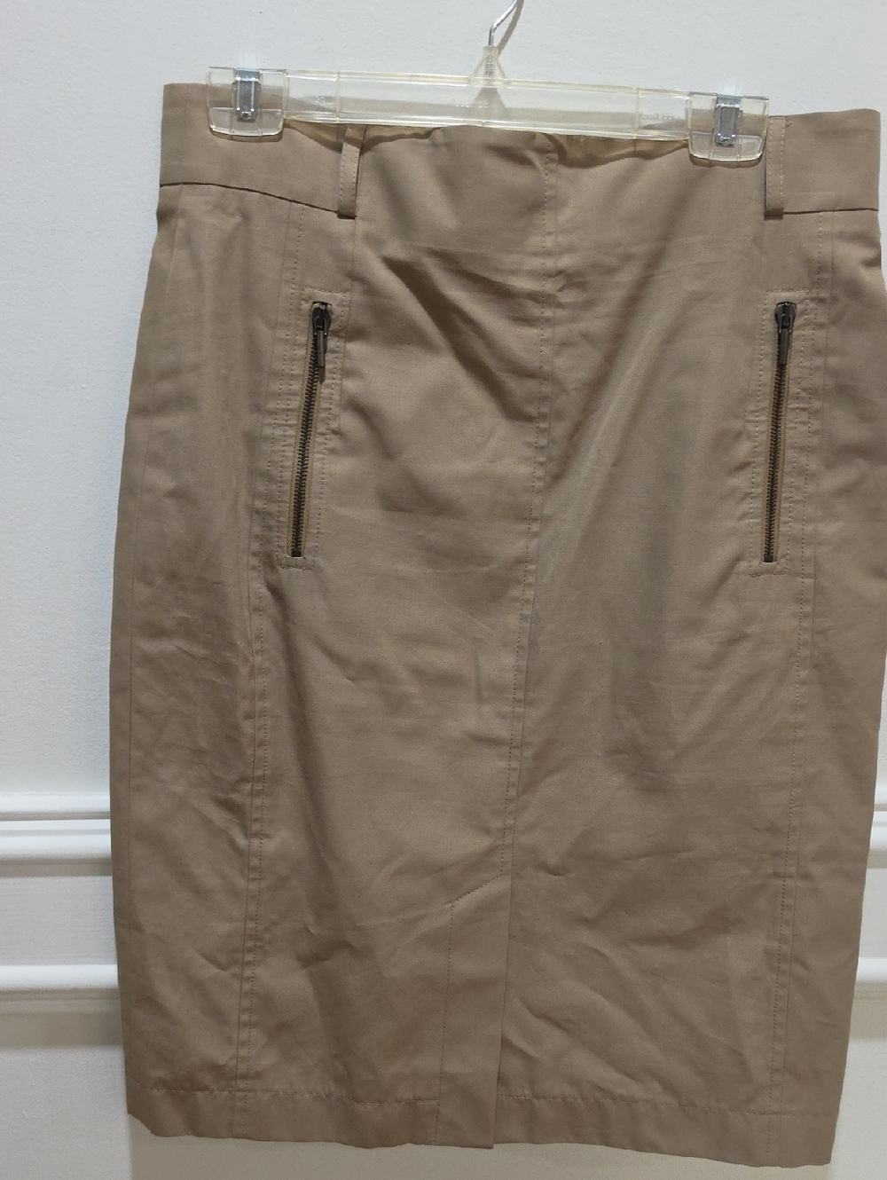 Akris Punto Tan Straight Pencil Skirt with Zip Pockets